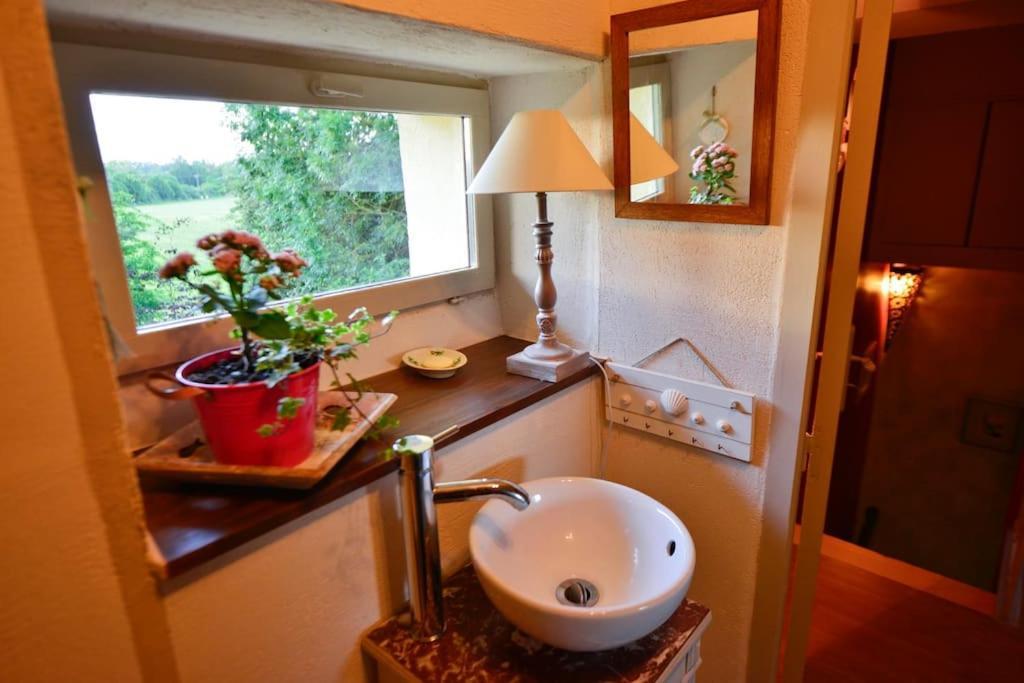 Bed and Breakfast La Frapperie à La Pommeraie-sur-Sèvre Extérieur photo
