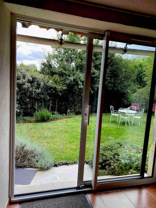 Bed and Breakfast La Frapperie à La Pommeraie-sur-Sèvre Extérieur photo