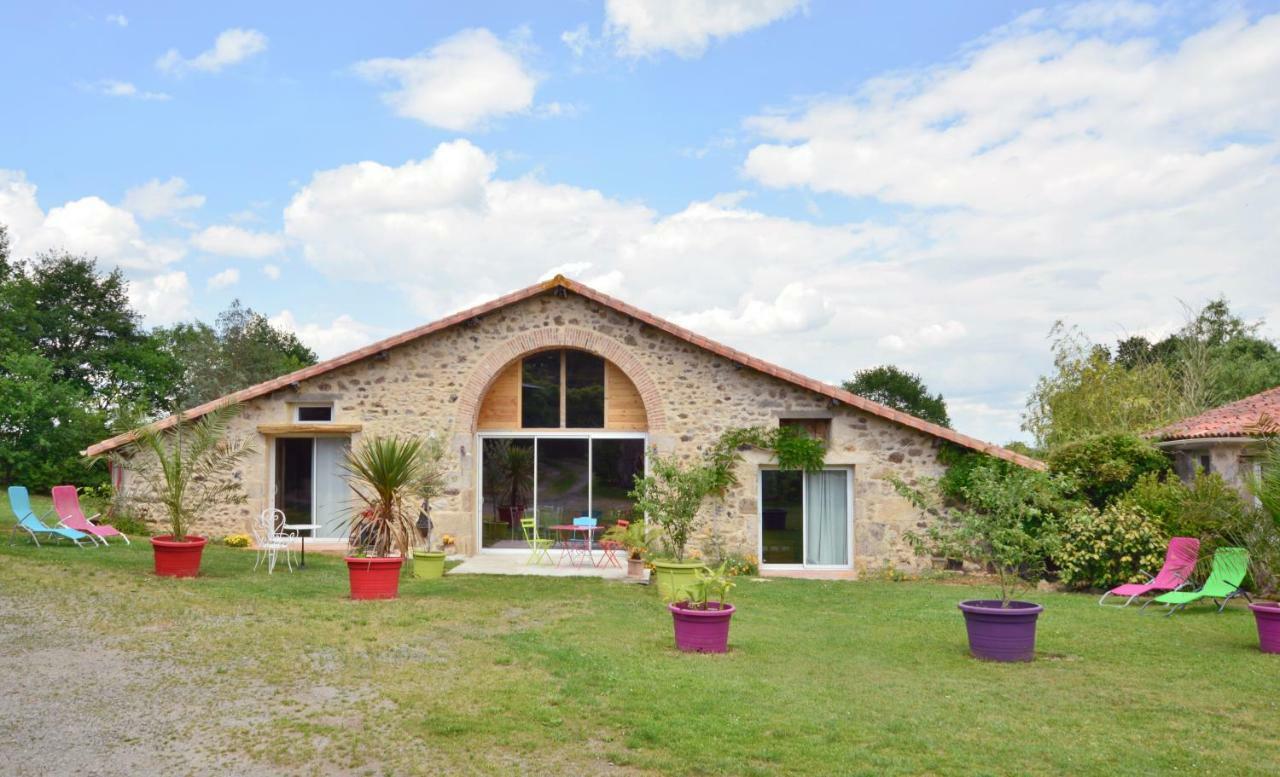 Bed and Breakfast La Frapperie à La Pommeraie-sur-Sèvre Extérieur photo